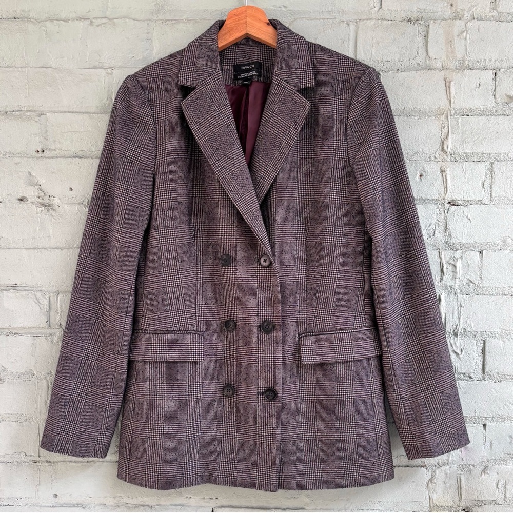 Houndstooth Plaid Double Breasted Blazer in Navy and Burgundy